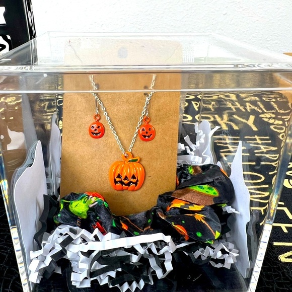 Halloween Gift Boxes - Pumpkin Theme - Picture 7 of 7